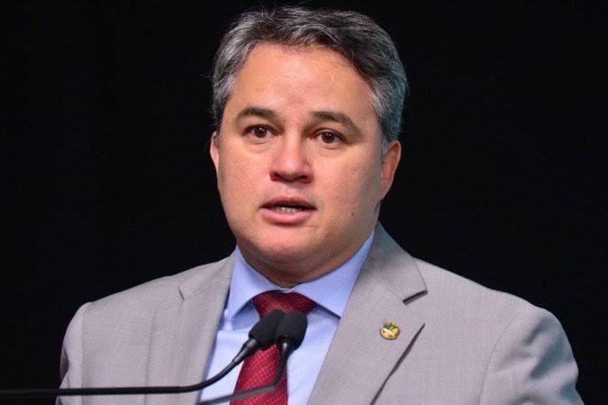 Efraim participa de agenda com Nabor Wanderley e gesto repercute entre eleitores da direita na Paraíba