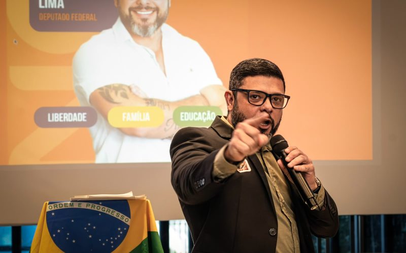 Rodrigo Lima recebe apoio do DC para sua candidatura a Deputado Federal