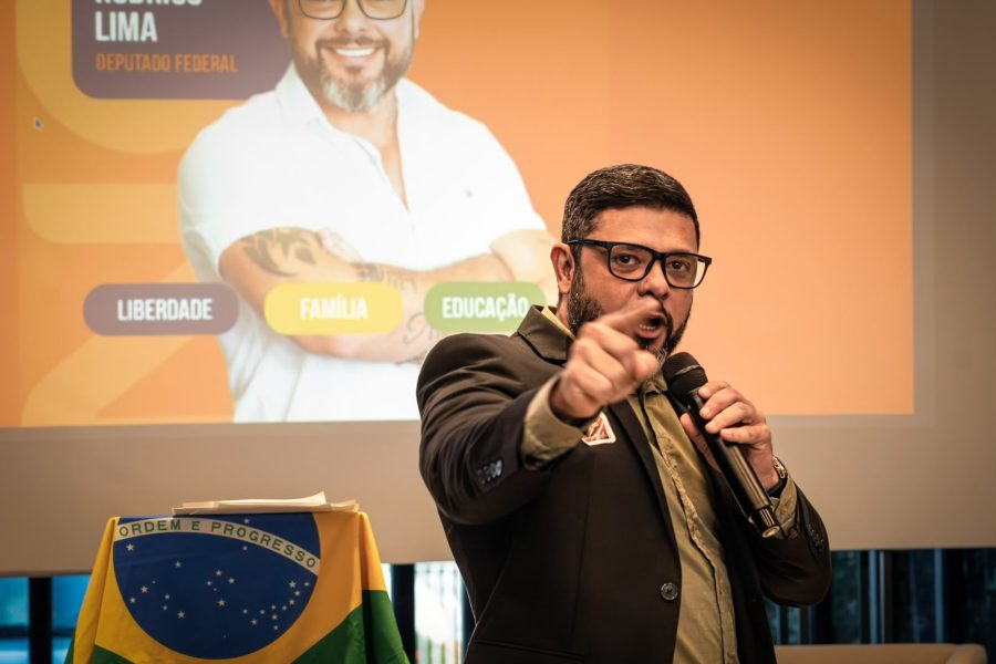 Rodrigo Lima recebe apoio do DC para sua candidatura a Deputado Federal